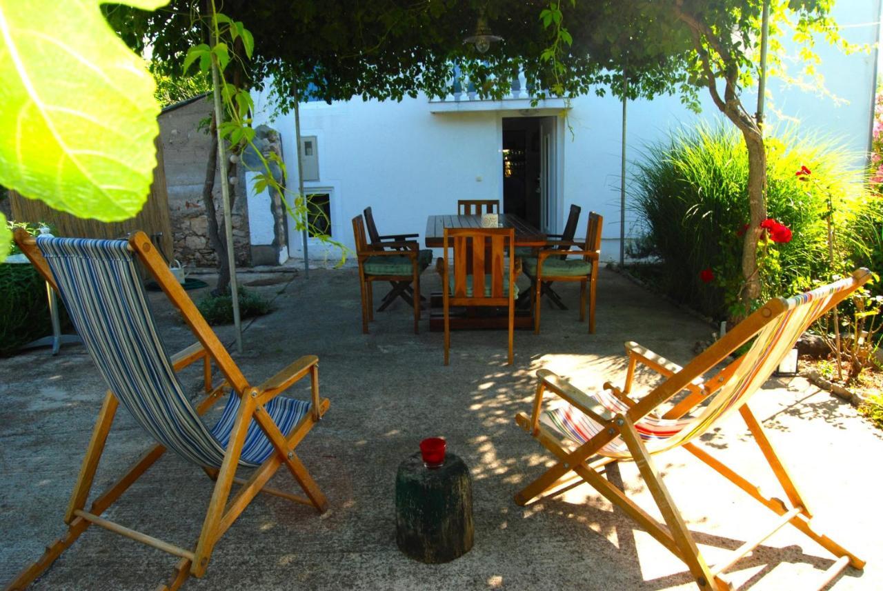 Rustic Holiday Home Miketa Lukoran Dış mekan fotoğraf