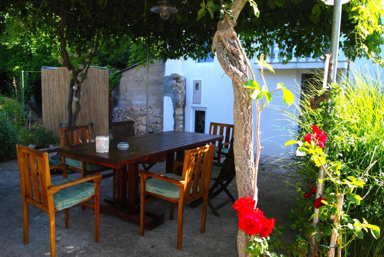 Rustic Holiday Home Miketa Lukoran Dış mekan fotoğraf